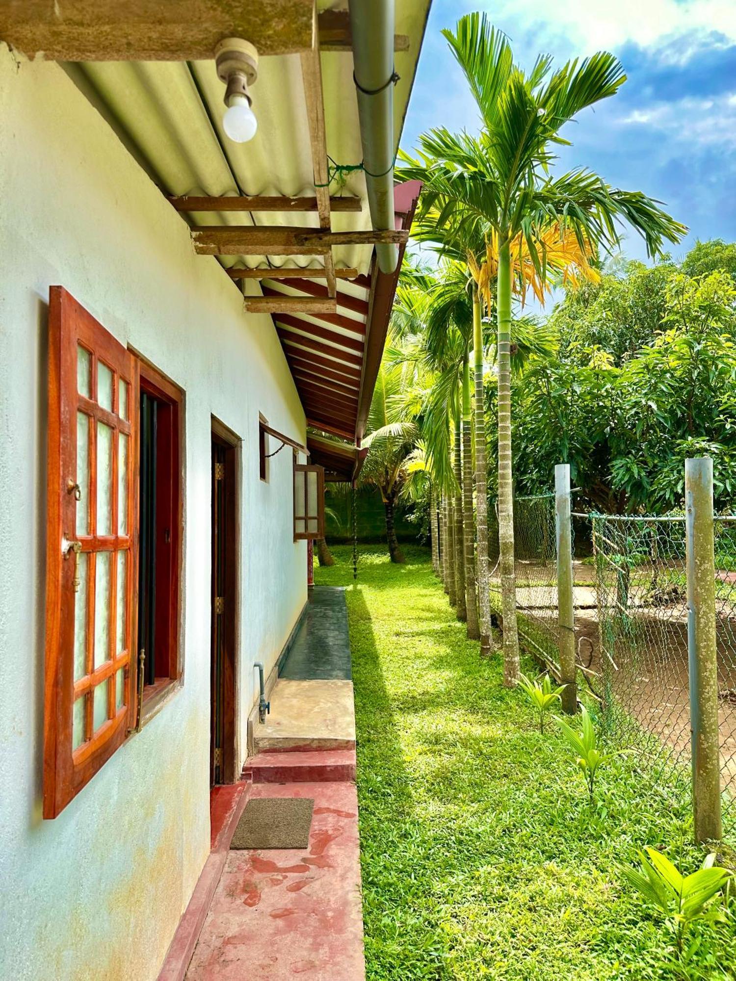 Jasmin Homestay Marakolliya Tangalle Exterior photo